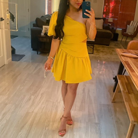 Yellow Mini Dress - Picture 3 of 3
